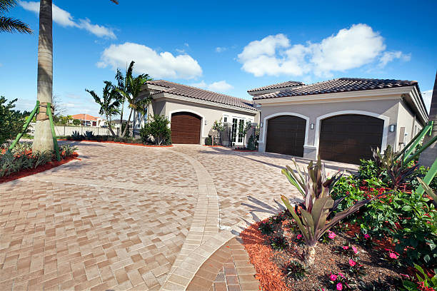  St Croix Falls, WI Driveway Pavers Pros
